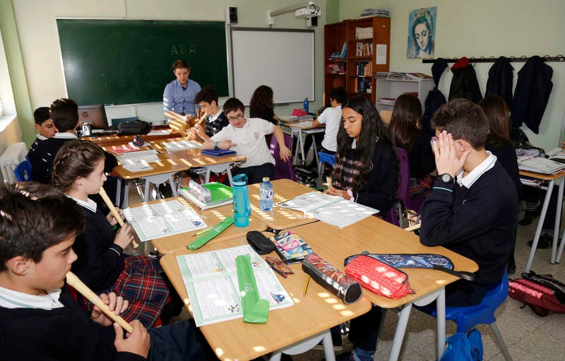 El centro, que acaba de cumplir las bodas de oro, cuenta con 310 alumnos