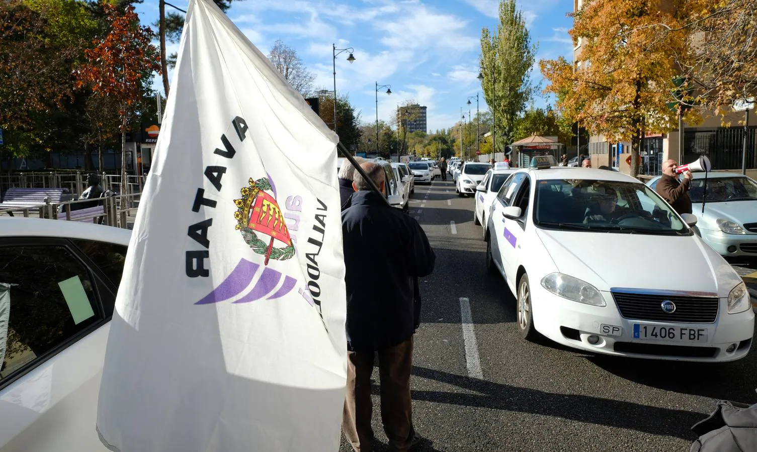 Los taxistas de Valladolid vuelven a reclamar la jornada de 16 horas