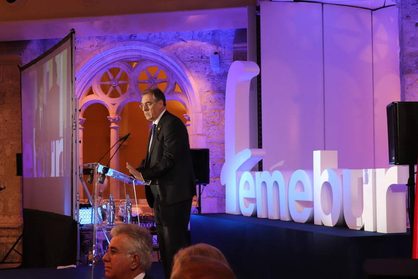 El ministro de Energía acudió a la cena de gala que puso el punto final a un año de conmemoración