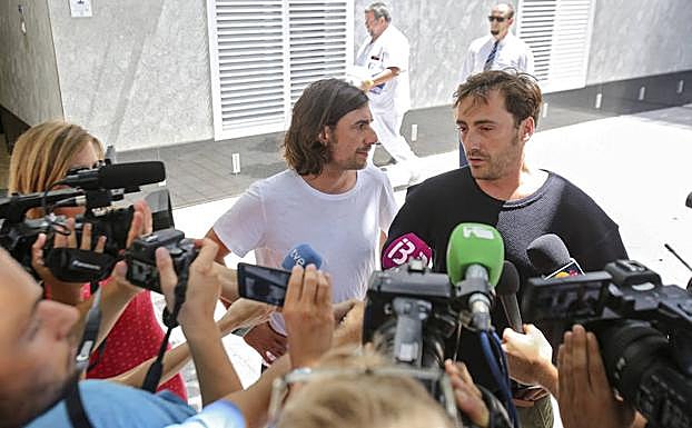 Gelete y Pablo estarán en el homenaje a su padre.