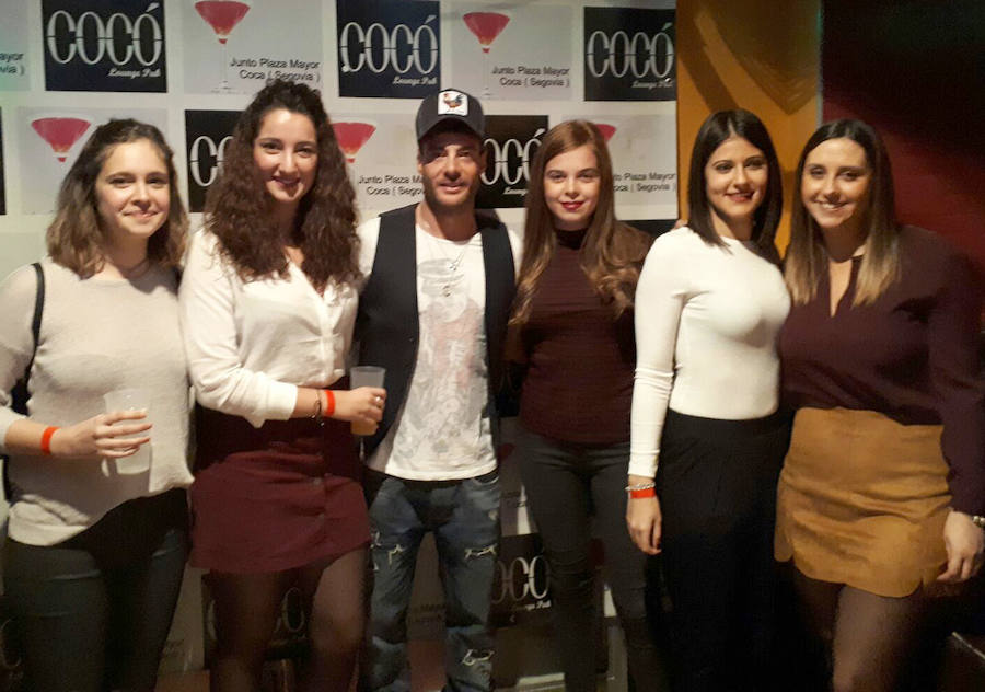 El exconcursante de Gran Hermano Alessandro Livi, en Coca