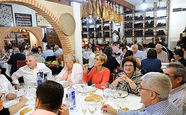 Asistentes a la cata. 