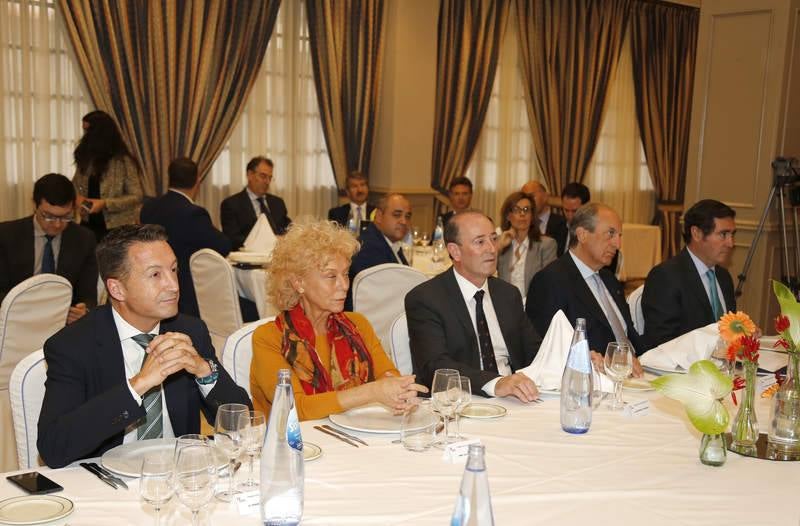 El presidente del Grupo Siro recibe el premio CPOE en Palencia