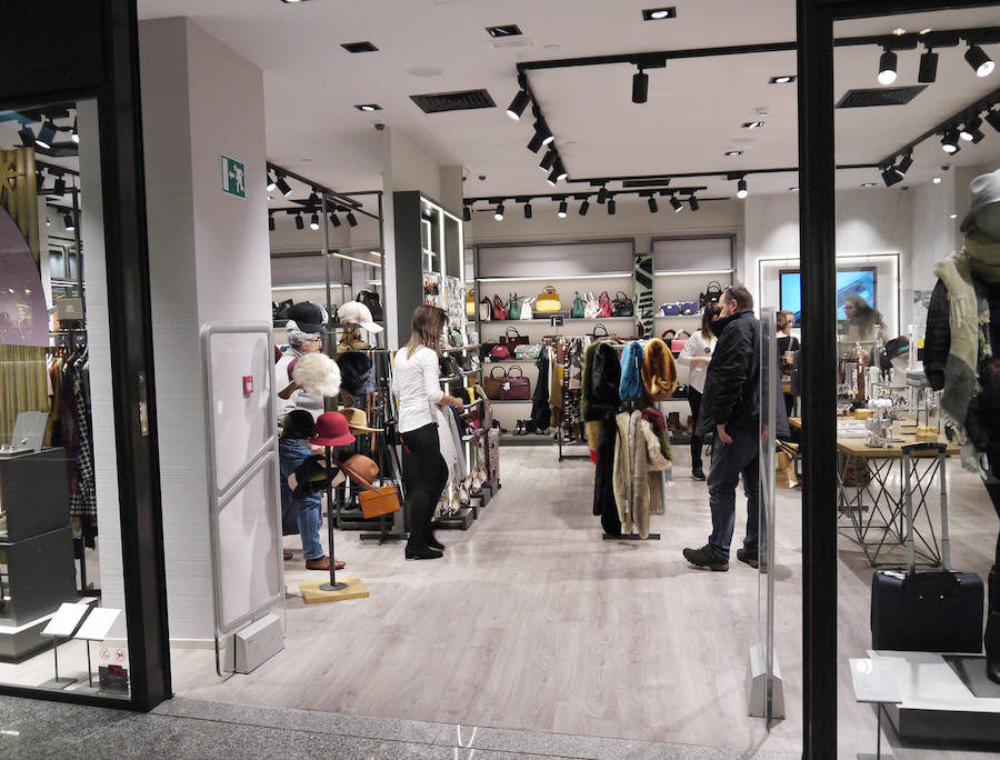 El Black Friday llena las tiendas en Salamanca
