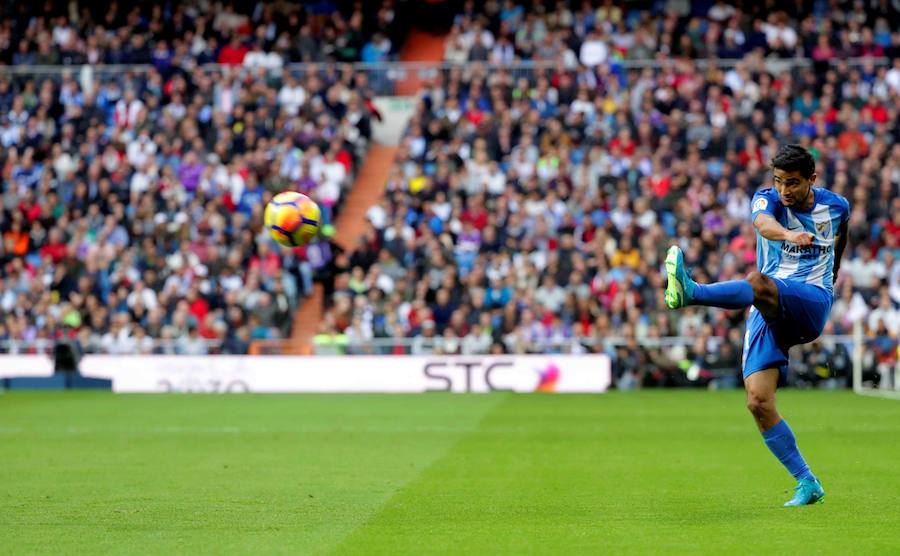 El Real Madrid venció al Málaga 3-2 en el Santiago Bernabéu. Un partido loco donde Benzema abrió la lata y Casemiro volvió a poner ventaja tras el empate de Rolan. El 'Chory' Castro volvió a poner las tablas tras un error de Kiko Casilla y Cristiano, que vio como Roberto paraba su penalti, anotaba a placer en el rechace para dar la victoria a los blancos. 