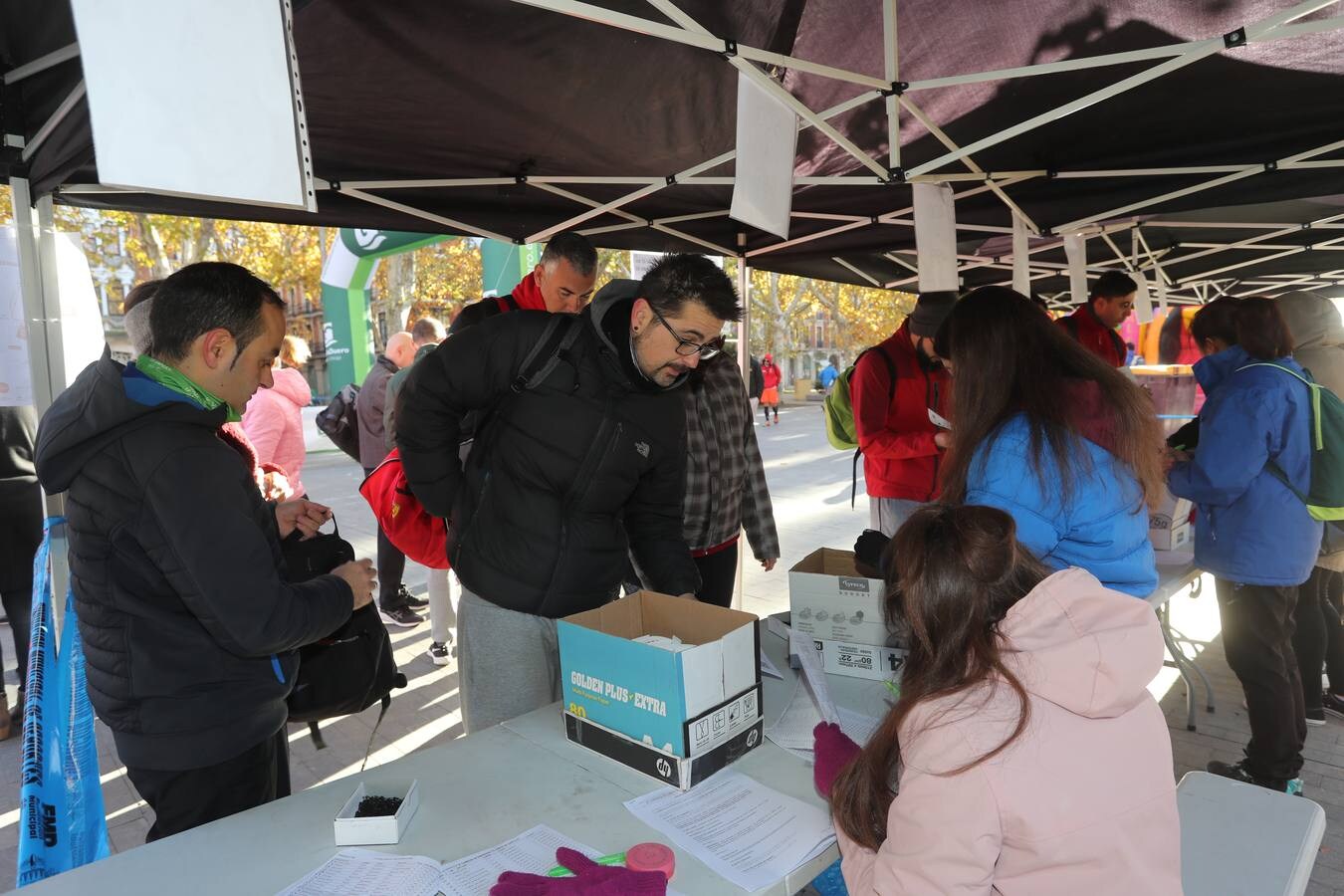 Photocall y salida de la II Carrera de Empresas de El Norte de Castilla