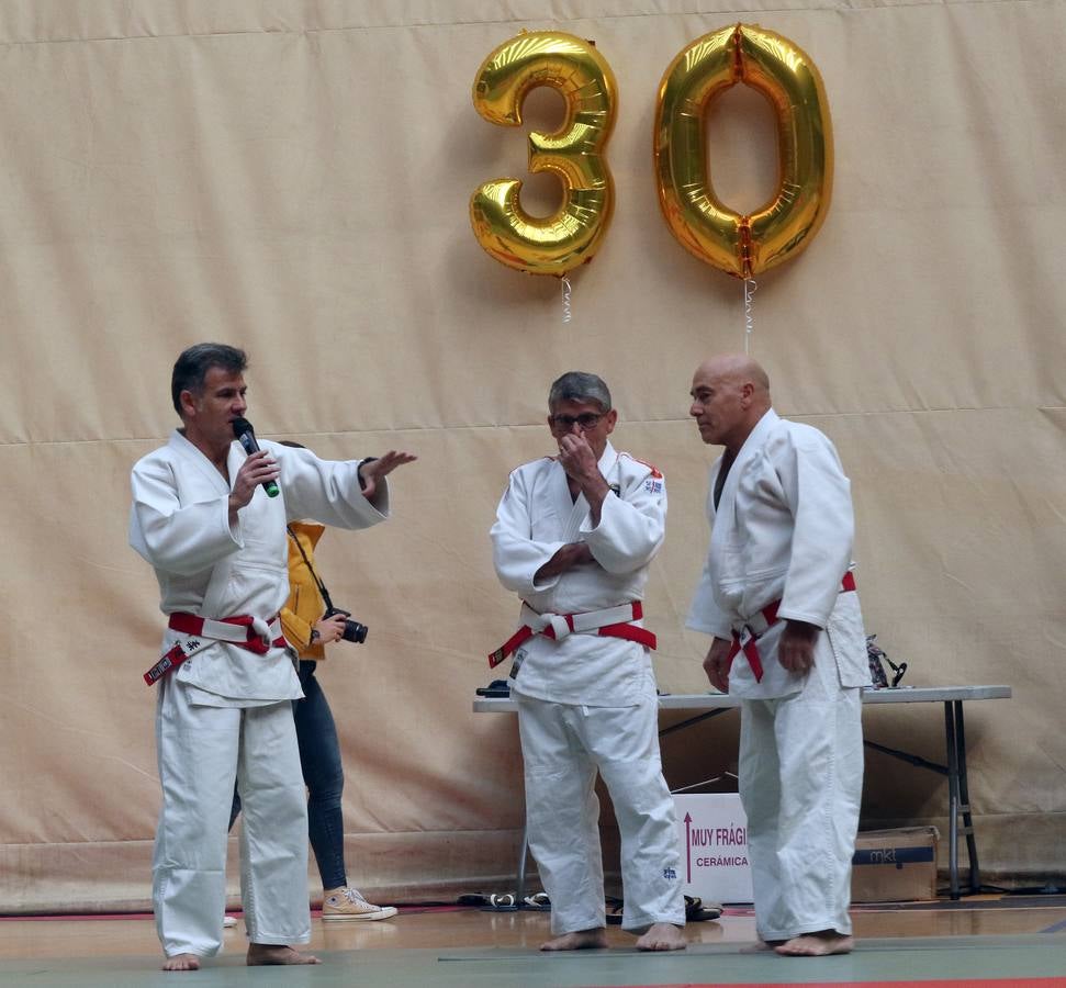 El club celebró sus 30 años con judocas de toda España en el polideportivo Pisuerga