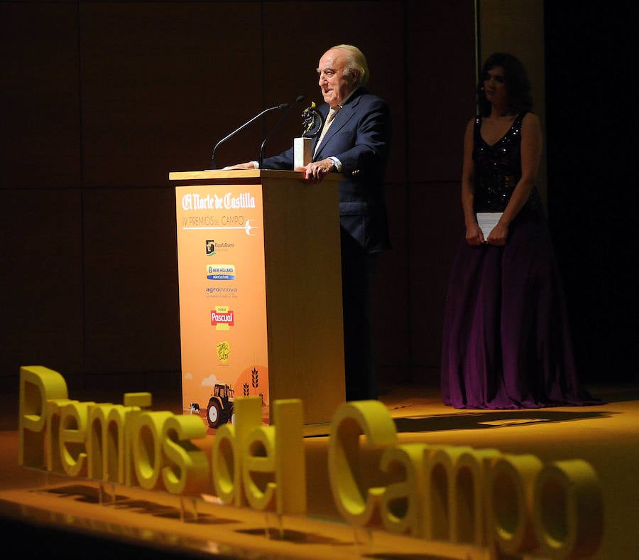 Emiliano Revilla, Premio Miguel Delibes al Desarrollo Rural, agradece su premio