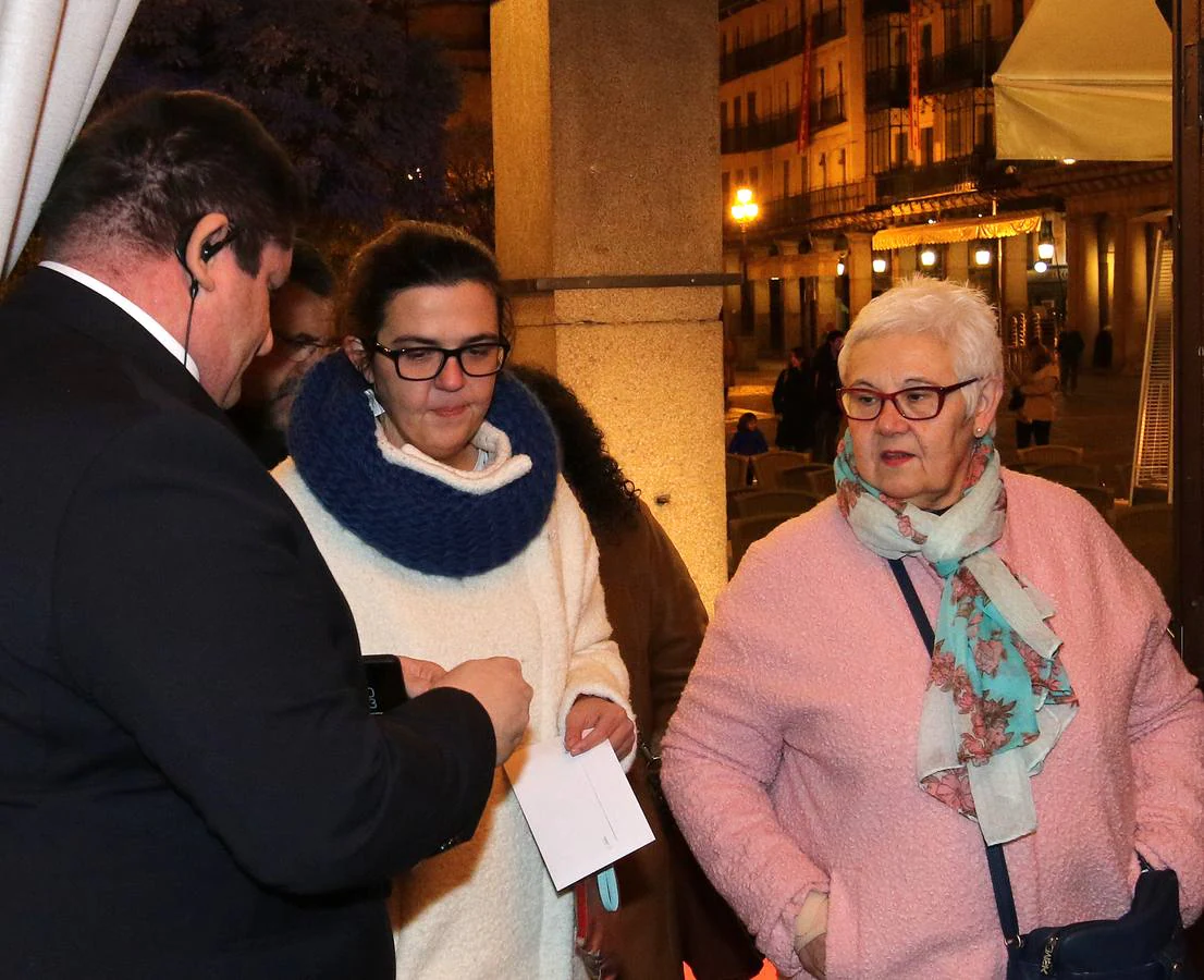 El público llenó el teatro para la representación de 'Danzad, malditos', una obra reconocida con el Premio Max