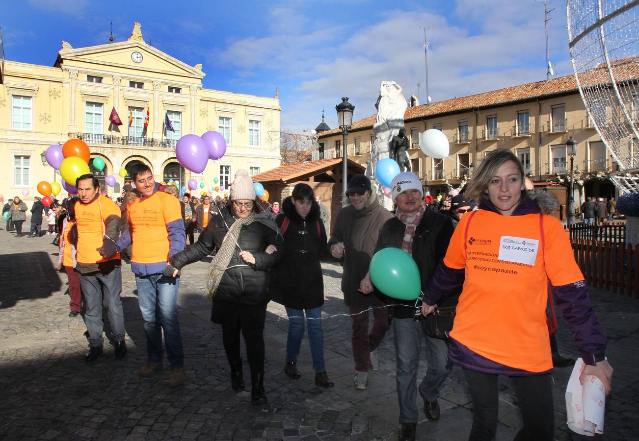 Cadena humana en el Día de la Discapacidad en Palencia