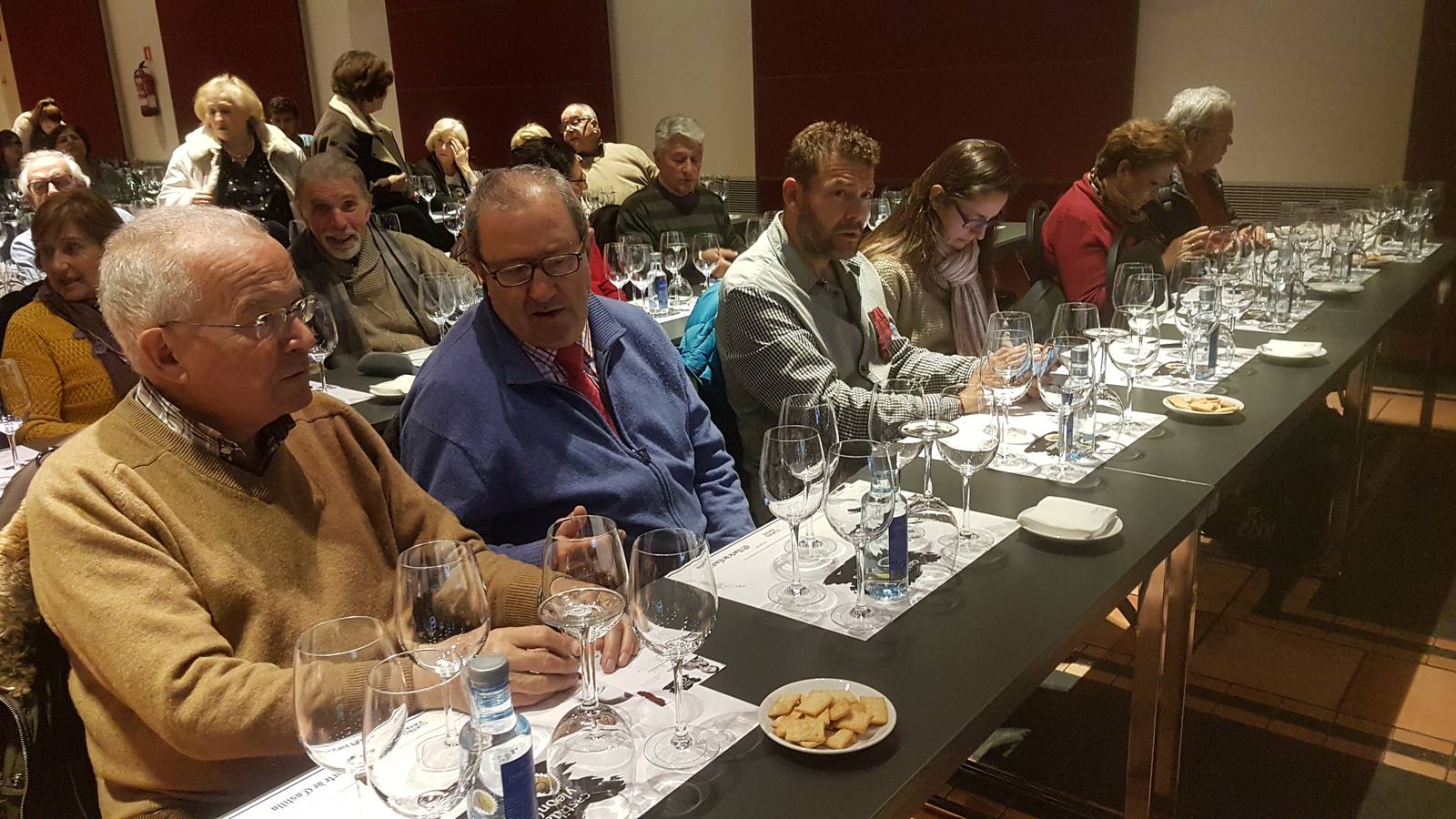 Cata de vinos Cuatro Rayas organizada por El Norte de Castilla