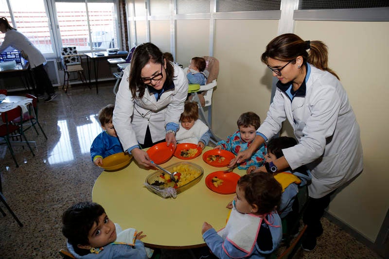 Tenacidad, humildad y gratitud marcan la tarea de la educación en valores cristianos que recibe el casi centenar de alumnos