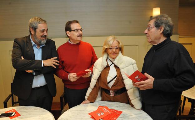 Carlos Aganzo, Santiago Redondo, Araceli Sagüillo y José Antonio Valle. 