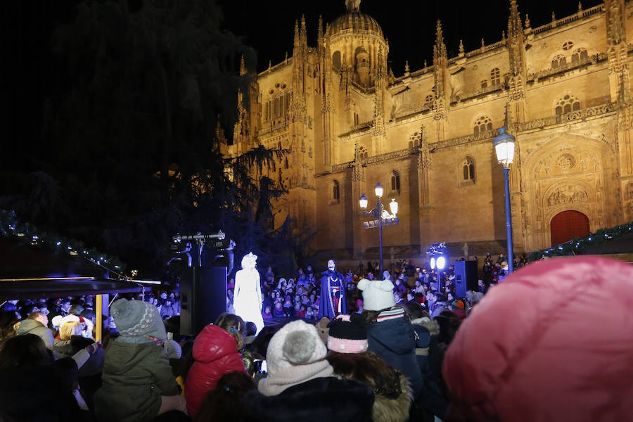 Un total de 40 casetas ofrecerán distintos productos artesanos, alimentarios, de bisutería o de ropa hasta el 8 de enero en la plaza de Anaya