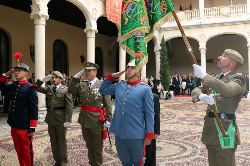 Acto de honor a la Inmaculada Concepción en el Palacio Real de Valladolid