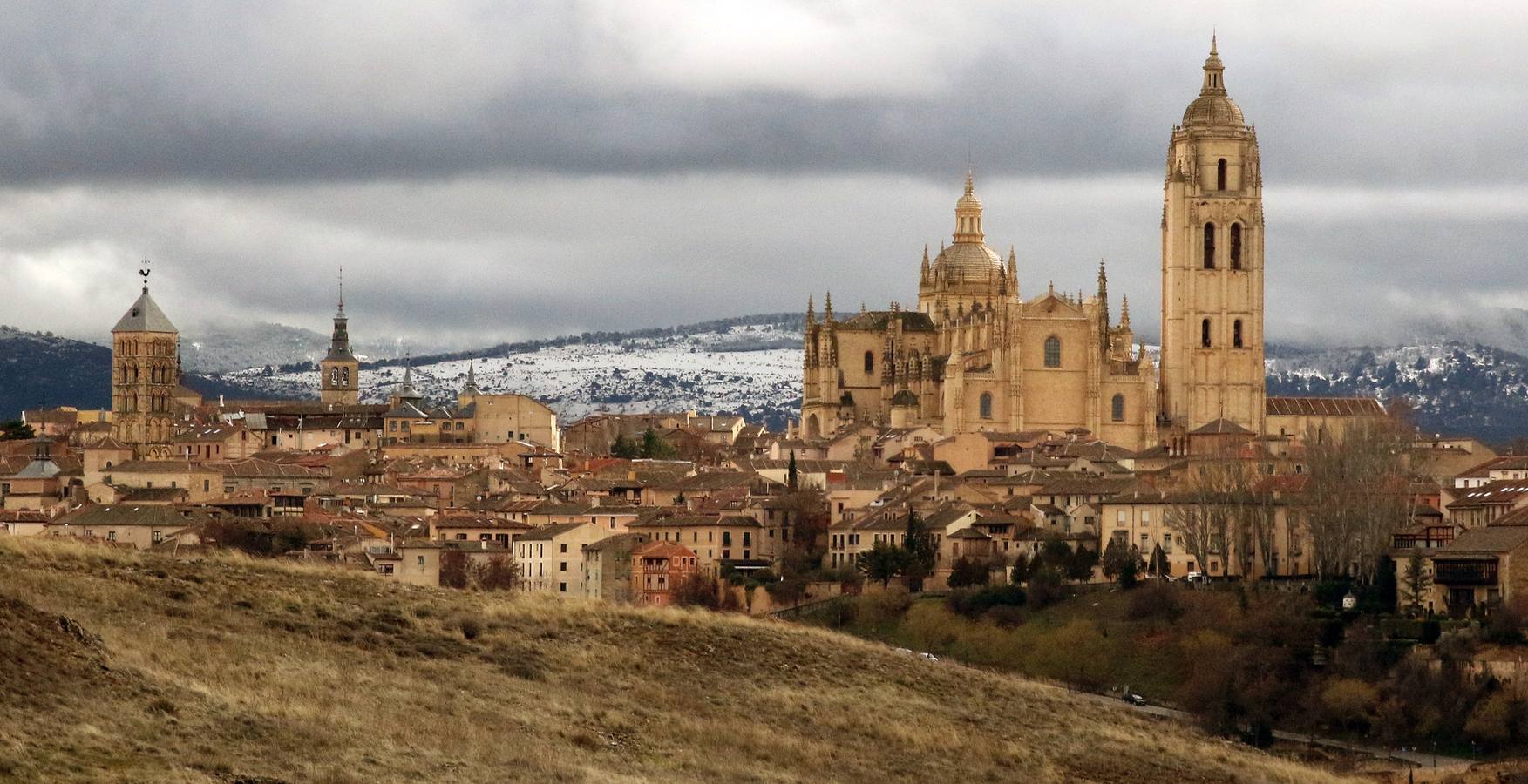 Jornada de frío y nieve en Segovia