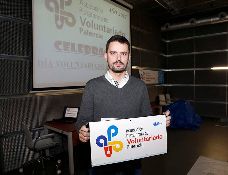 El centro cultural Lecrác ha sido el escenario de la celebración del Día Internacional del Voluntario que promueve la Plataforma de Voluntariado