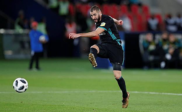 Karim Benzema, ante el Al-Jazira.
