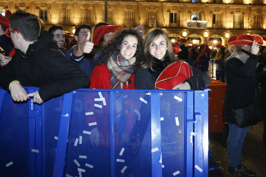 Nadie había venido para buscar la rana en la Universidad, sino a reunirse en la Plaza para disfrutar de la fiesta