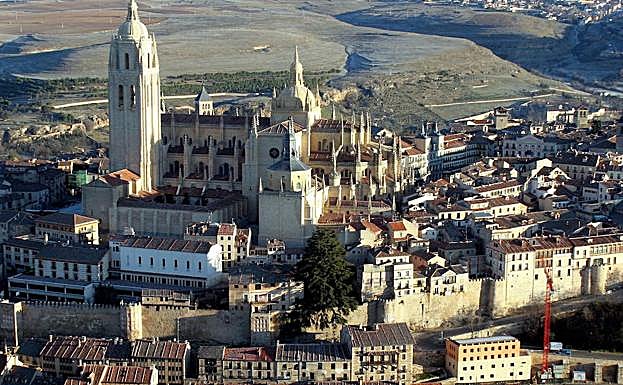 Vista del casco urbano de Sergovia. 