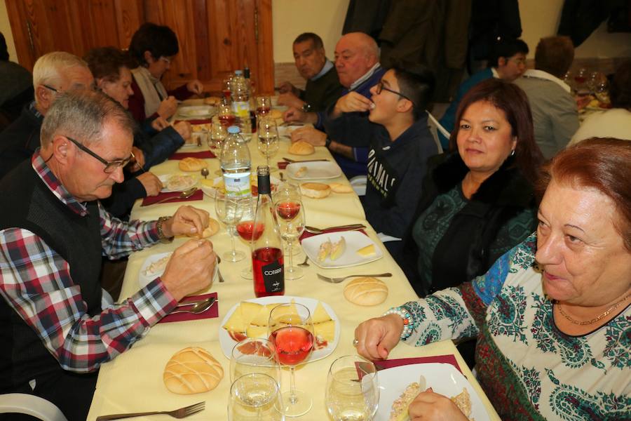 Comida navideña en Hornillos de Cerrato