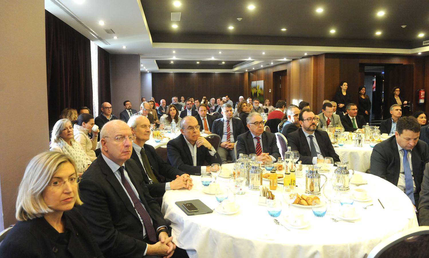 El profesor analiza en la jornada diferentes aspectos del liderazgo empresarial