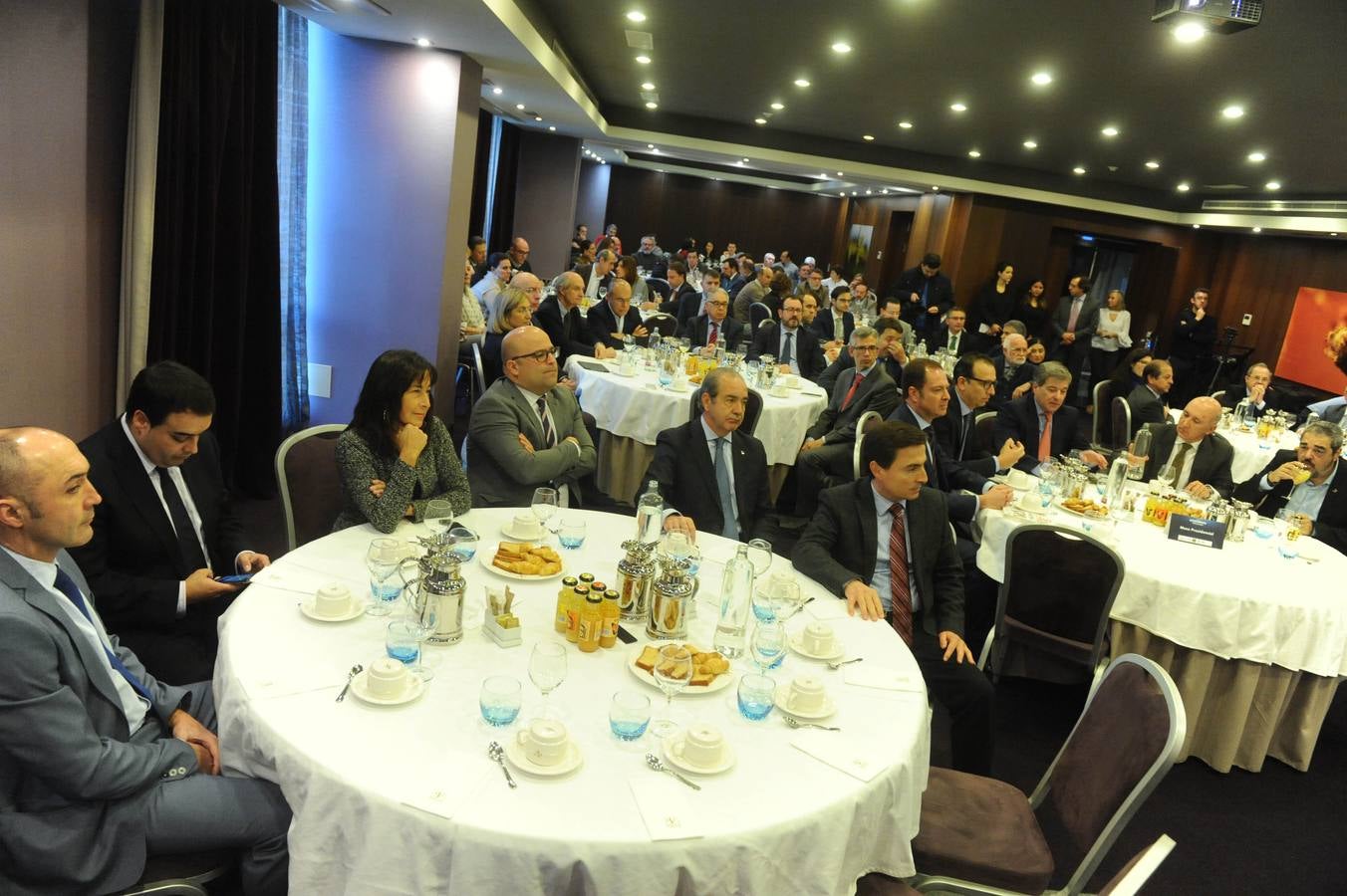 El profesor analiza en la jornada diferentes aspectos del liderazgo empresarial