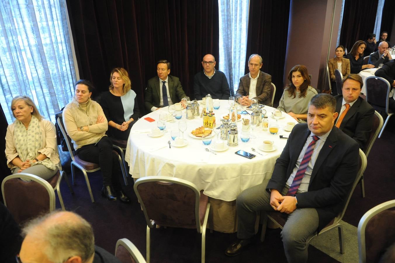 El profesor analiza en la jornada diferentes aspectos del liderazgo empresarial