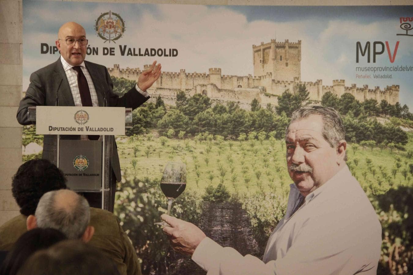 La Diputación de Valladolid pone su nombre a la sala de catas del centro museístico