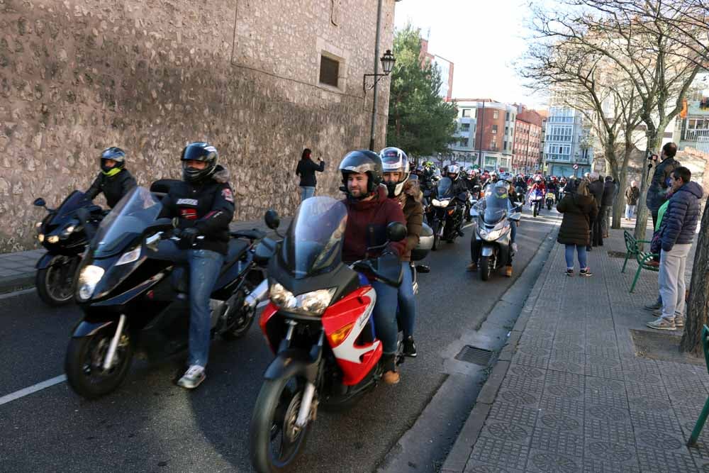 Cerca de 1.000 moteros han participado en la campaña solidaria del Real Moto Club Burgalés