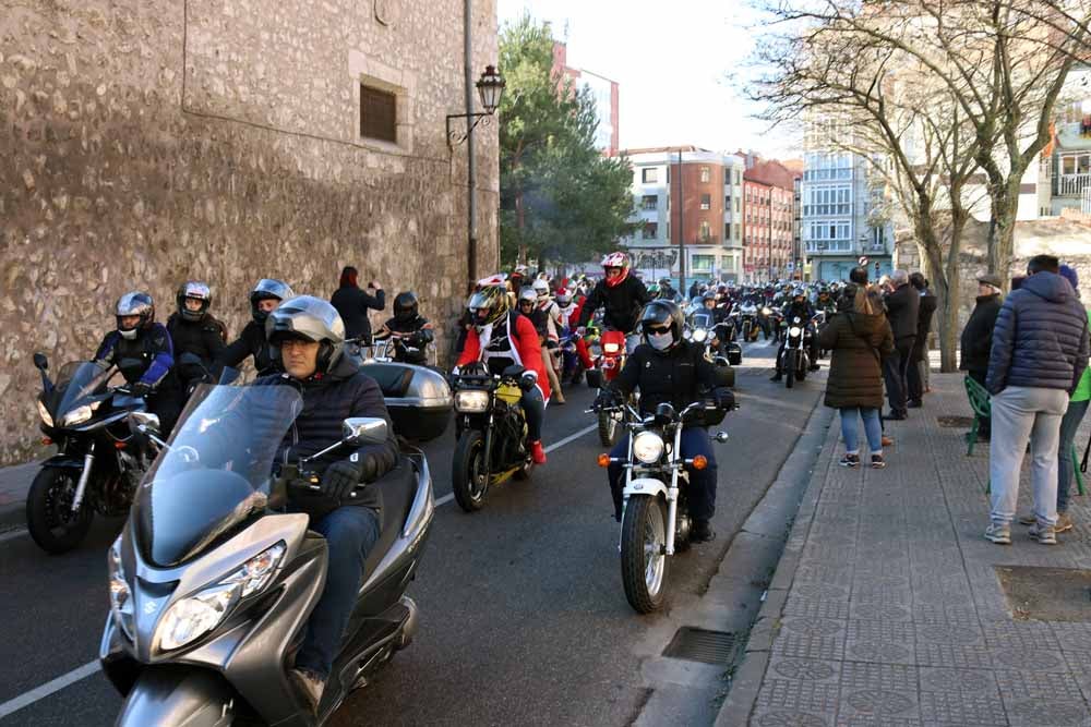 Cerca de 1.000 moteros han participado en la campaña solidaria del Real Moto Club Burgalés