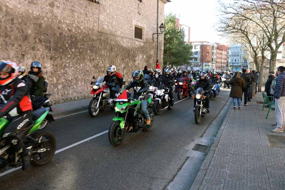 Cerca de 1.000 moteros han participado en la campaña solidaria del Real Moto Club Burgalés