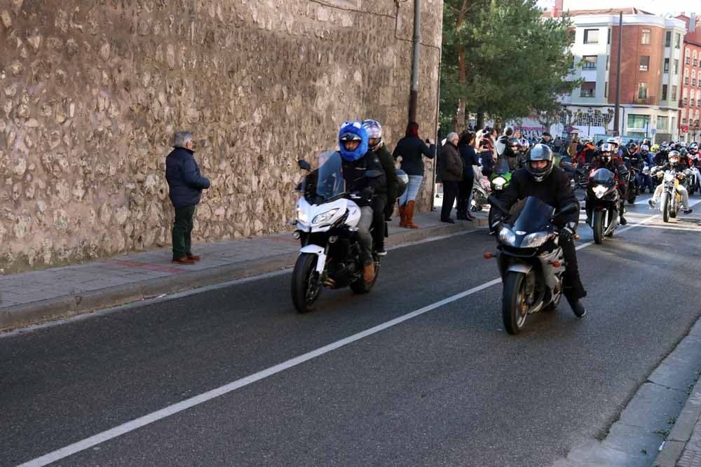 Cerca de 1.000 moteros han participado en la campaña solidaria del Real Moto Club Burgalés