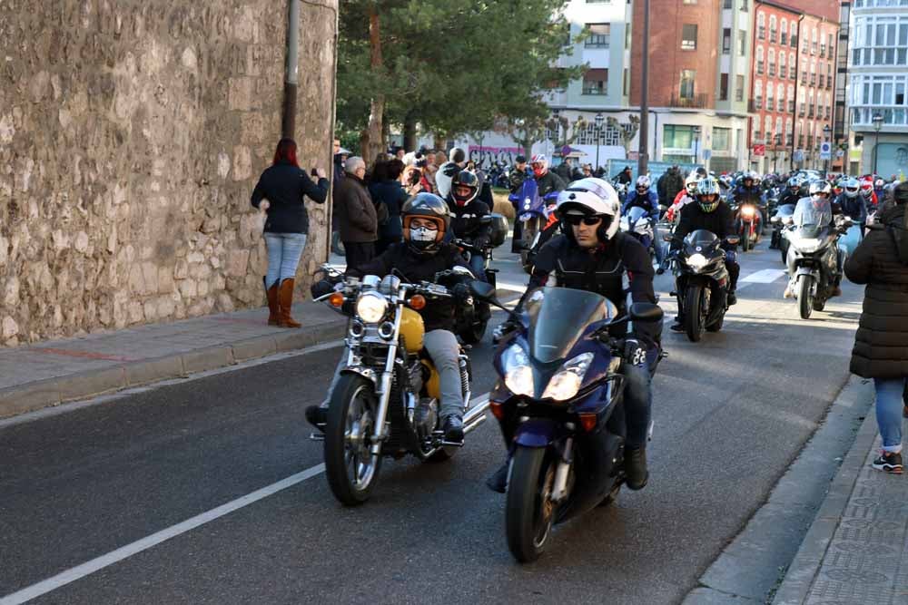 Cerca de 1.000 moteros han participado en la campaña solidaria del Real Moto Club Burgalés