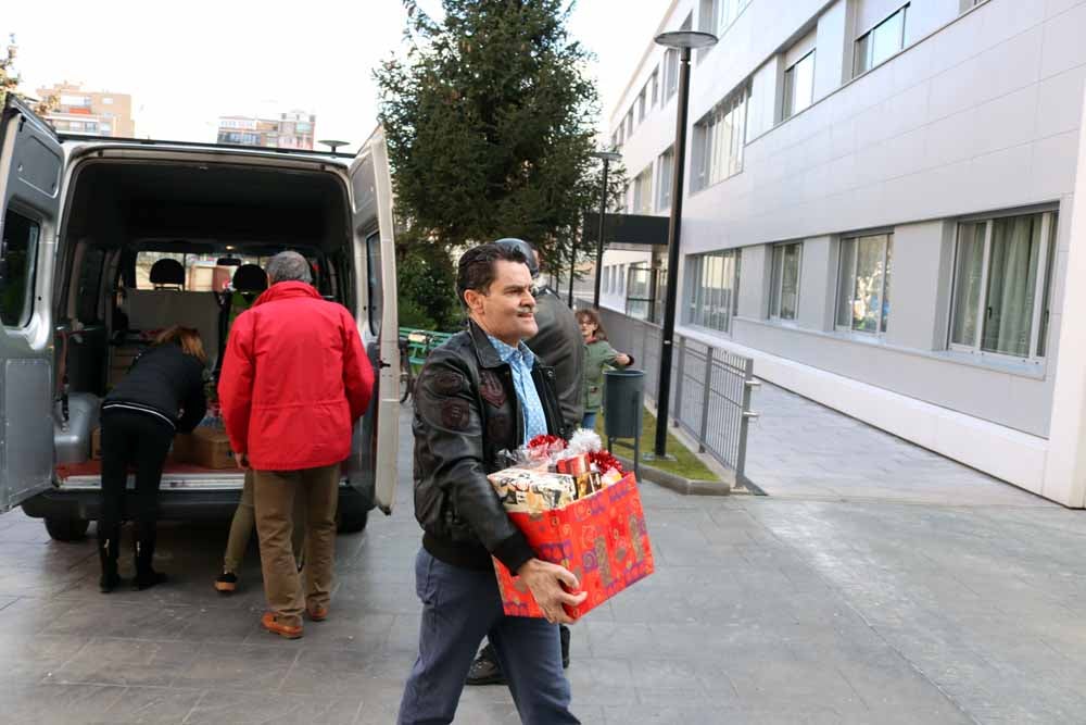 Cerca de 1.000 moteros han participado en la campaña solidaria del Real Moto Club Burgalés