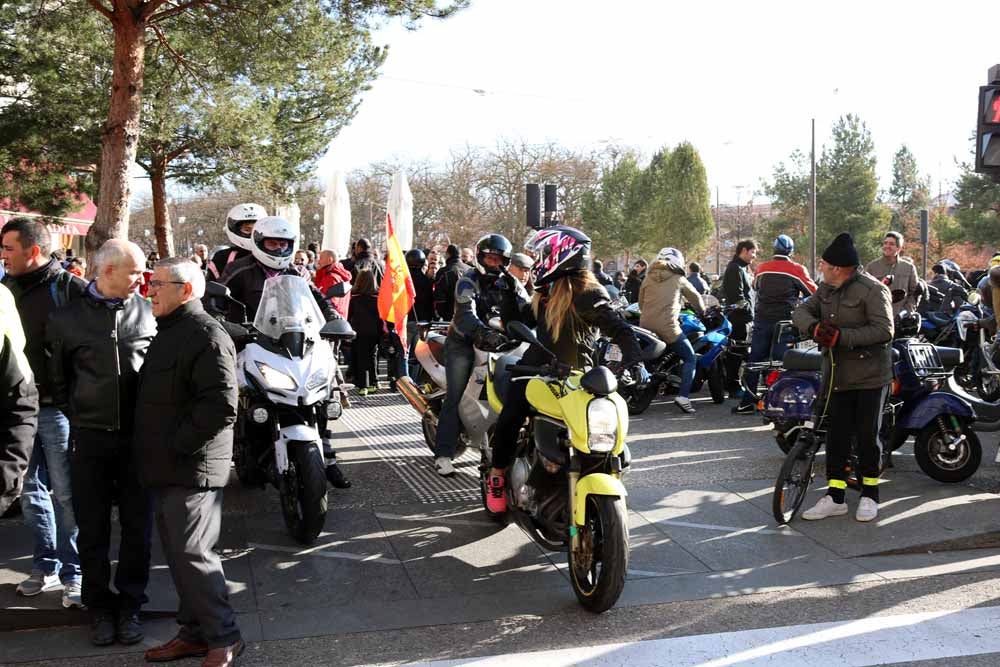 Cerca de 1.000 moteros han participado en la campaña solidaria del Real Moto Club Burgalés