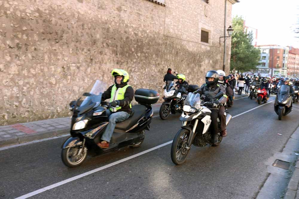 Cerca de 1.000 moteros han participado en la campaña solidaria del Real Moto Club Burgalés