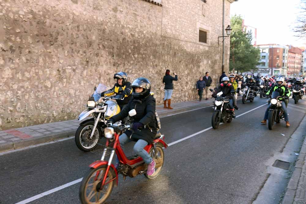 Cerca de 1.000 moteros han participado en la campaña solidaria del Real Moto Club Burgalés