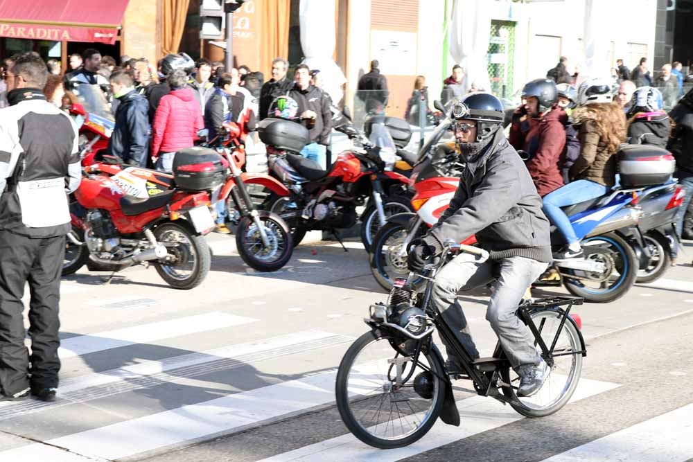 Cerca de 1.000 moteros han participado en la campaña solidaria del Real Moto Club Burgalés