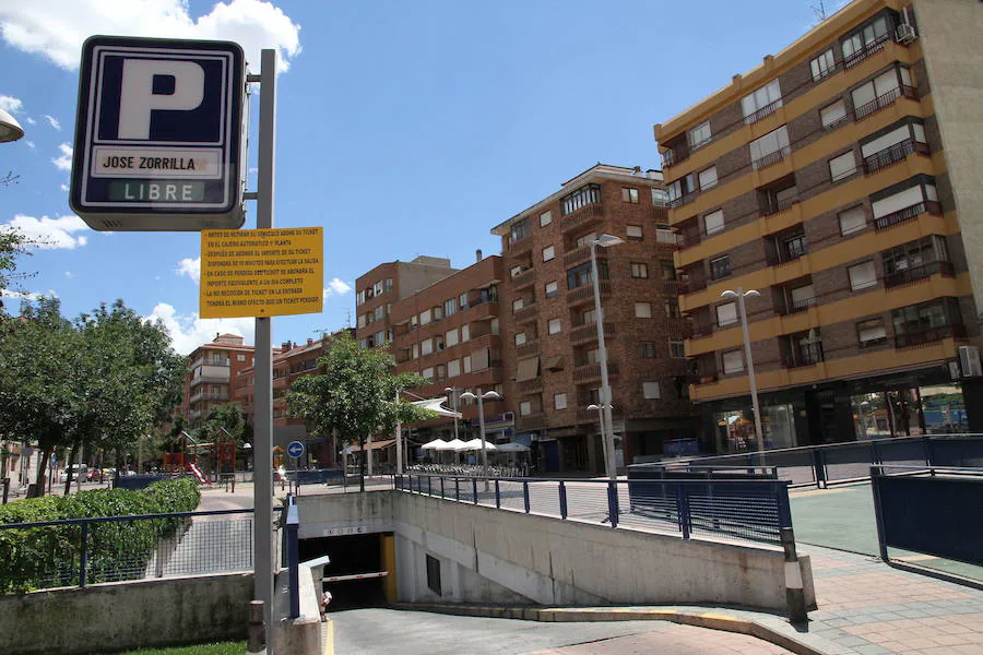 Entrada al aparcamiento subterráneo de José Zorrilla.
