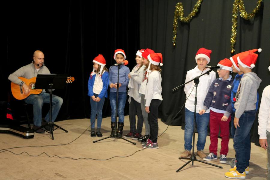 Festival navideño en Baltanás