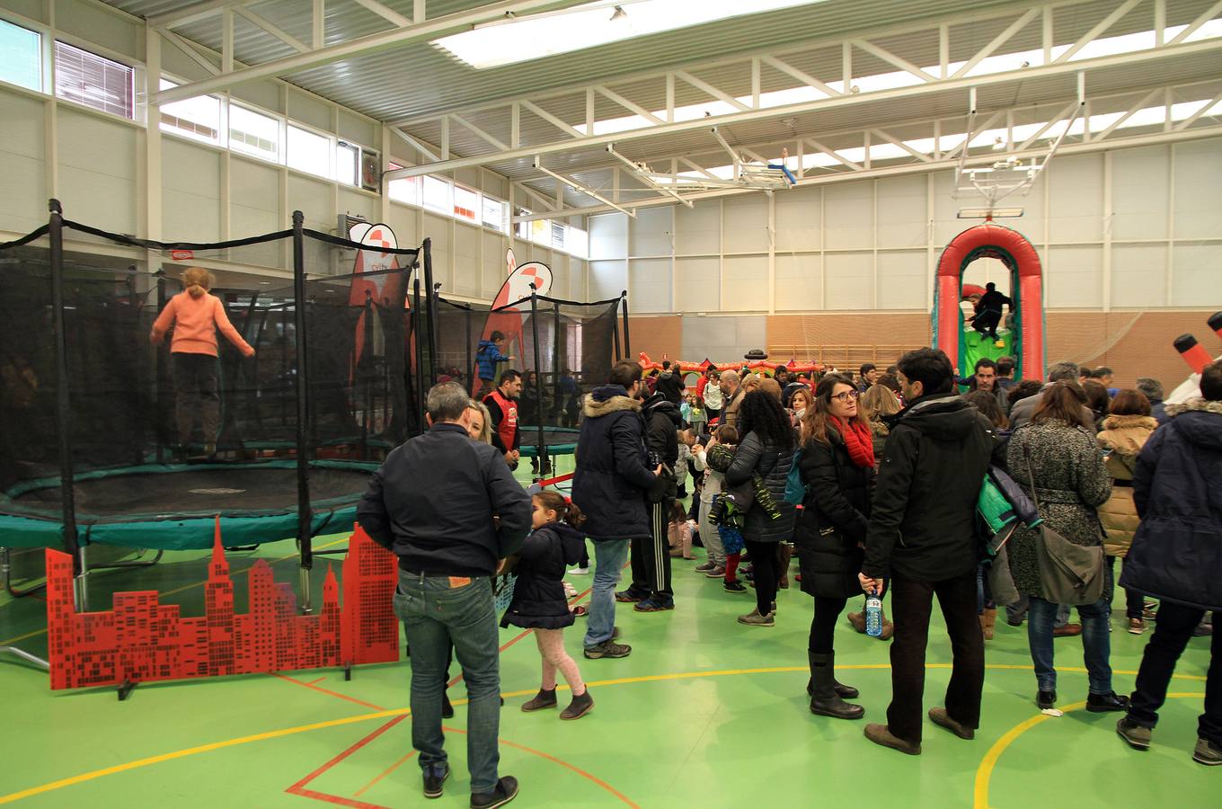 Permanecerá abierto el hasta el sábado 30 inclusive en el polideportivo | El 3 de enero se trasladará a El Espinar