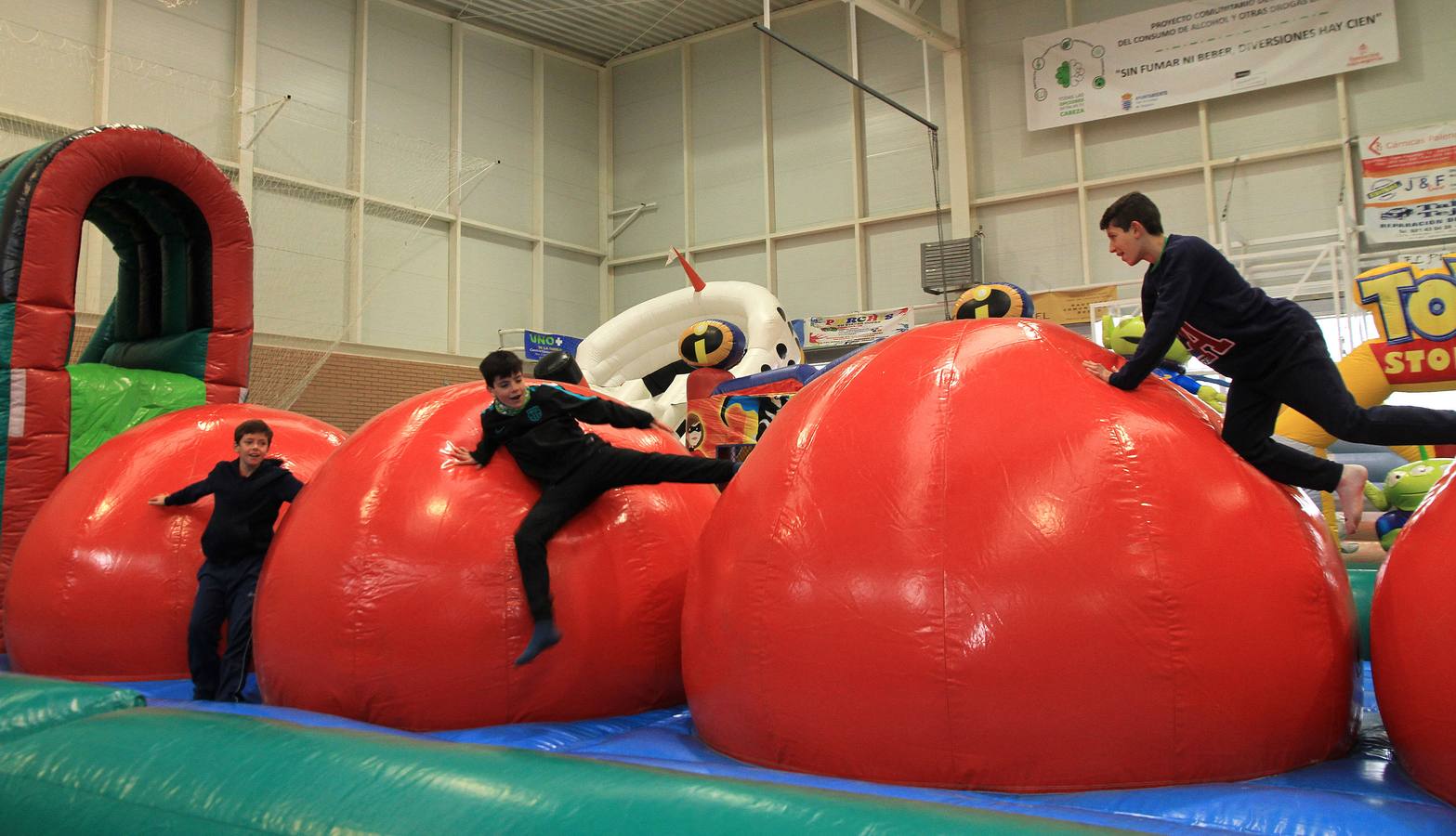 Permanecerá abierto el hasta el sábado 30 inclusive en el polideportivo | El 3 de enero se trasladará a El Espinar