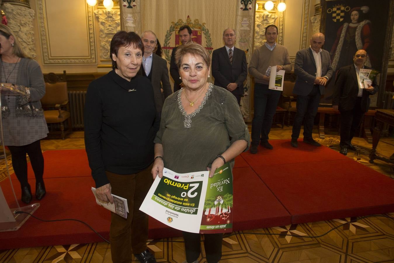 El Sorteo, que cuenta con un primer premio de 7.407,41 euros y otros 50 de 300 euros, ha sido organizado por las principales asociaciones del pequeño comercio de la ciudad