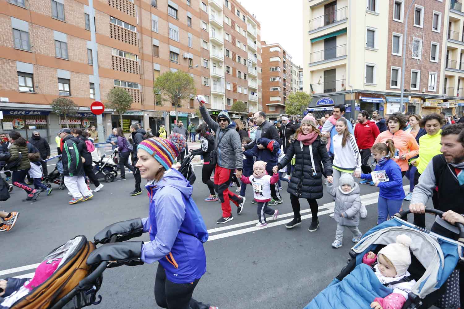 Primera y segunda carrera de la San Silvestre de Salamanca