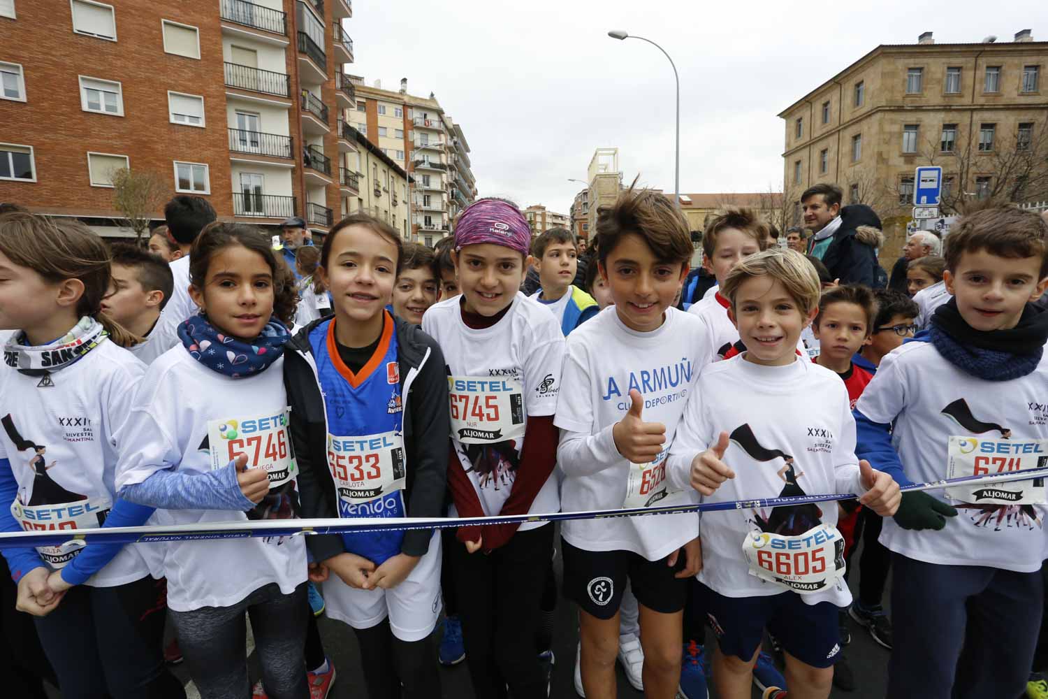 Primera y segunda carrera de la San Silvestre de Salamanca