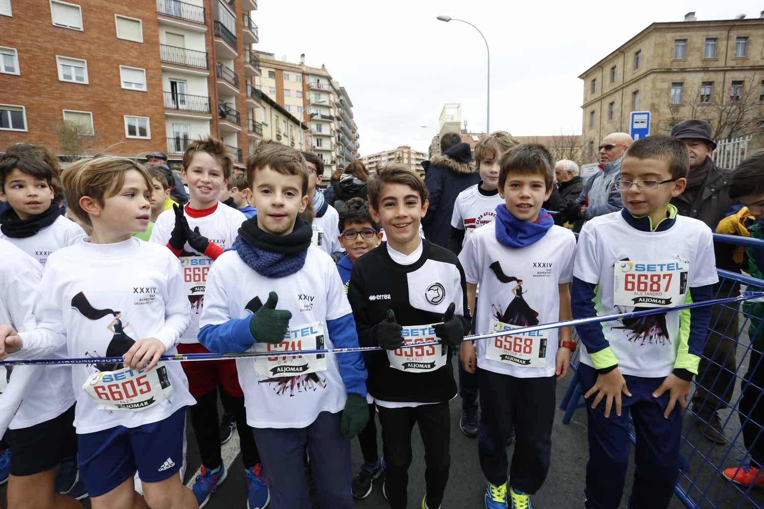 Primera y segunda carrera de la San Silvestre de Salamanca