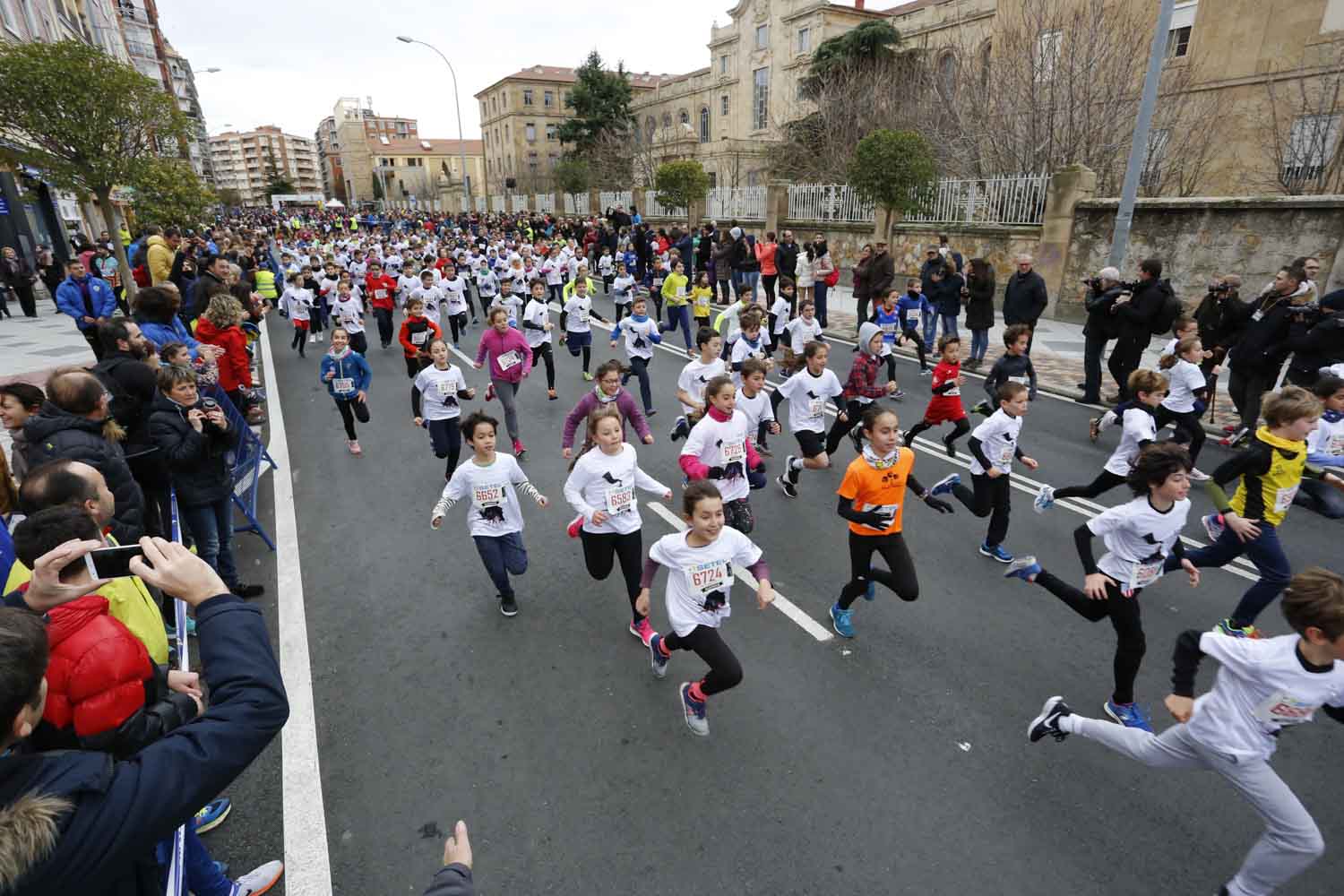 Primera y segunda carrera de la San Silvestre de Salamanca