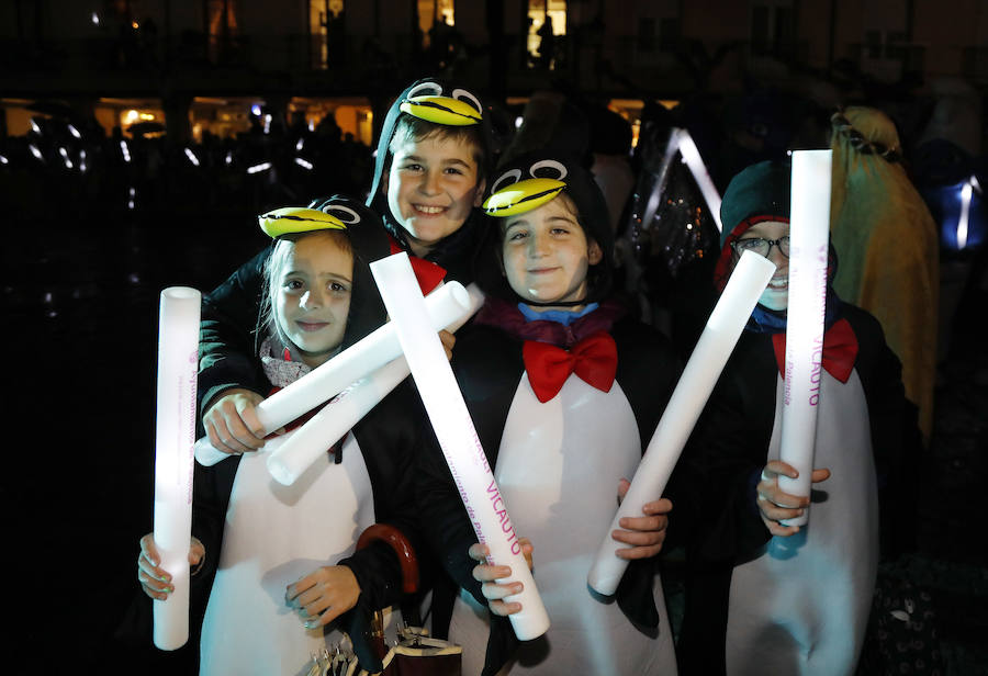 Palencia disfruta de la Cabalgata a pesar de la lluvia