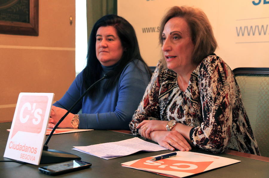 Miriam Sanz y María José García Orejana, concejalas de Ciudadanos.
